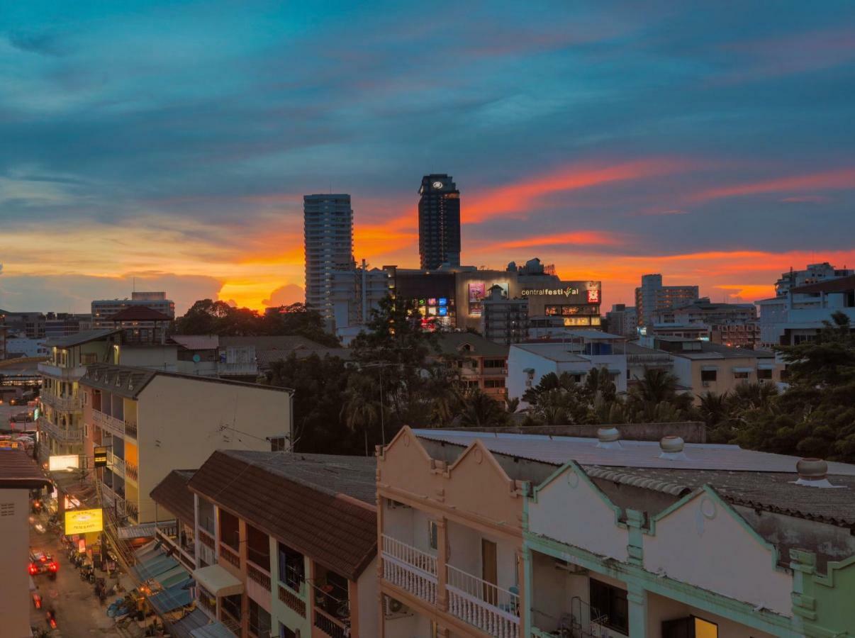 Nalanta Hotel Pattaya Exterior foto